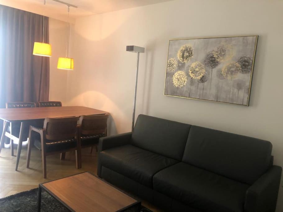 Executive 1br Flat, Center - Hammer 3 Appartement Zurich